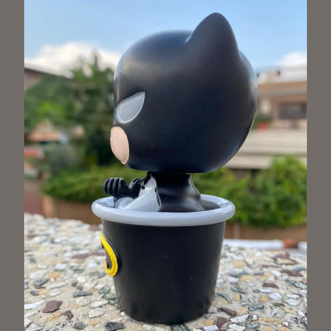 Bat in Bucket Bobblehead | Fat Bat Resin Bobblehead [Heavy Quality]