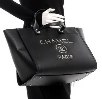 Caviar Medium Studded Deauville Tote Black