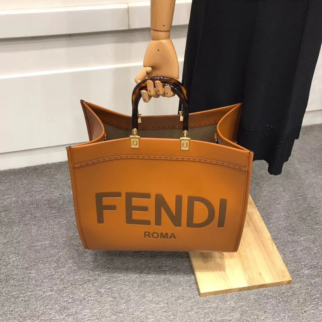 FI Sunshine Large Tote Bag Brown For Women, Women&#8217;s Handbags, Shoulder And Crossbody Bags 15.7in/40cm FF 8BH372ABVLF0PWZ