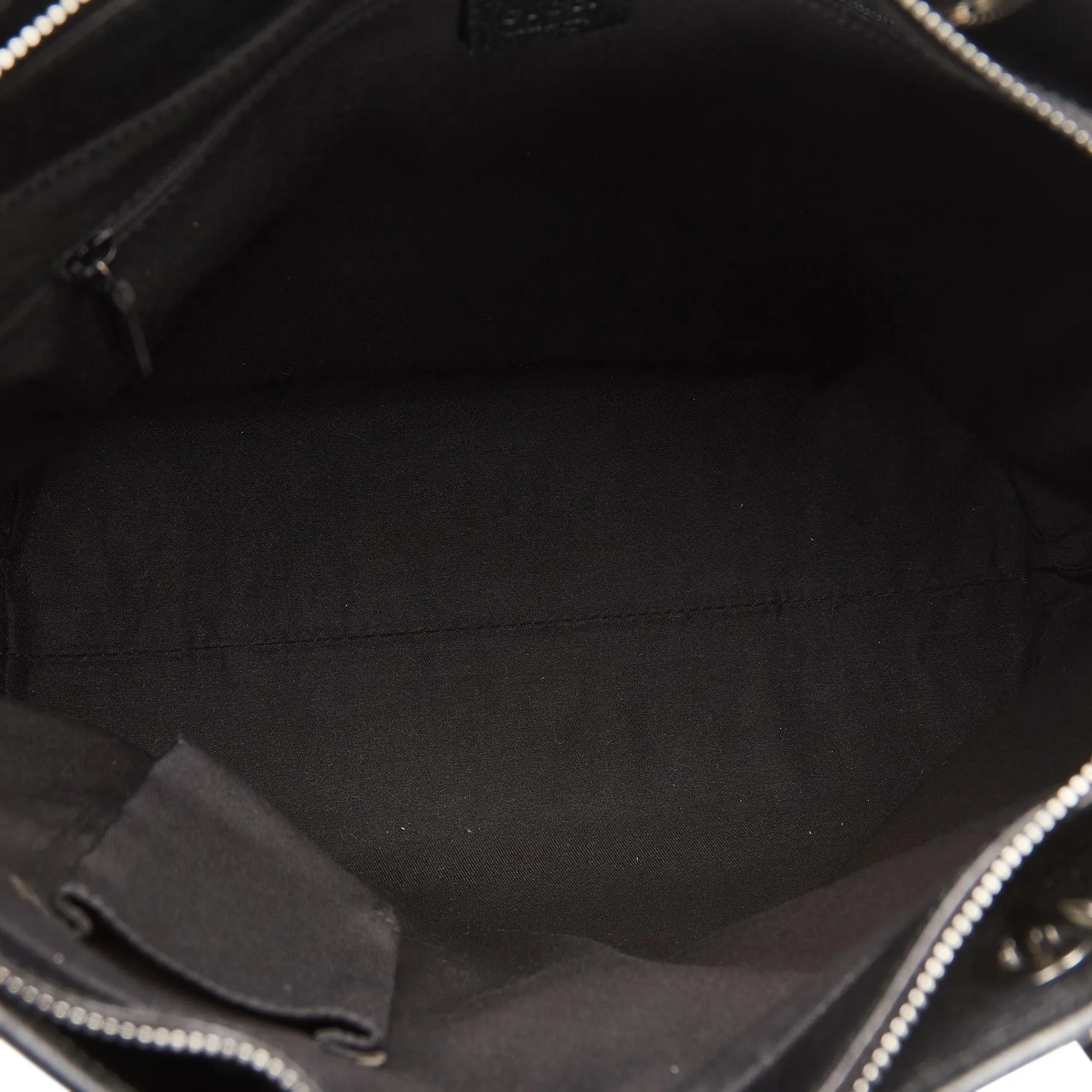 Gucci GG Canvas Eclipse Tote (SHG-c0MN9M)