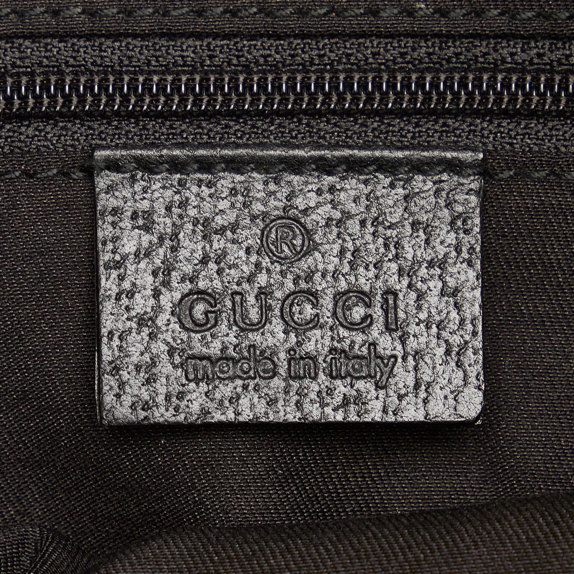 Gucci GG Canvas Eclipse Tote (SHG-c0MN9M)