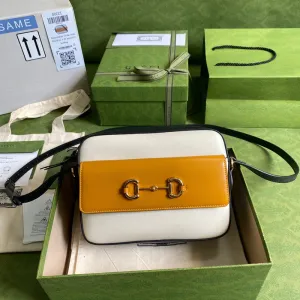 Gucci   Luxury Bags  1021