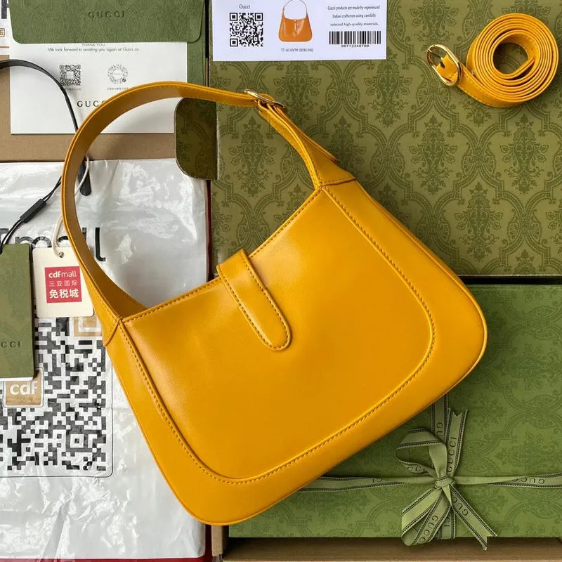 Gucci   Luxury Bags  1039