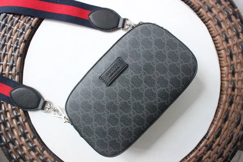 Gucci   Luxury Bags  1121