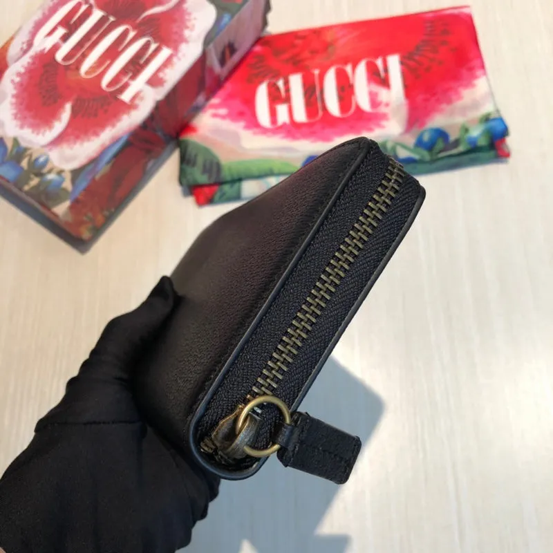 Gucci   Luxury Bags  862