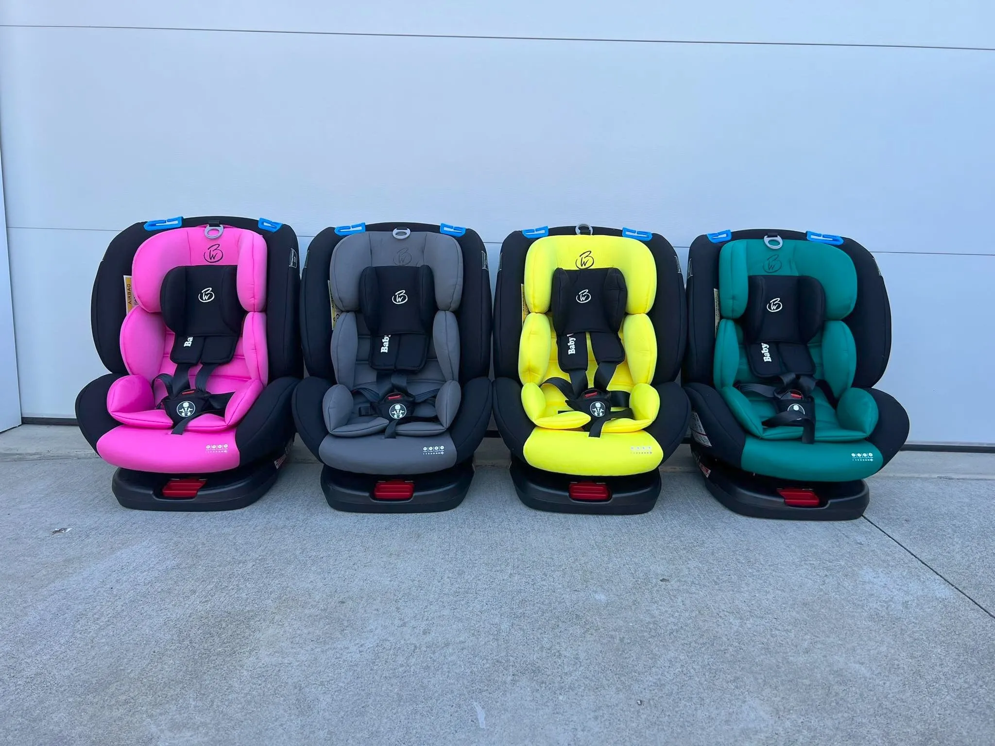 The Classic - 360 Rotation and Convertible Car Seat with ISOFIX and Top Tether